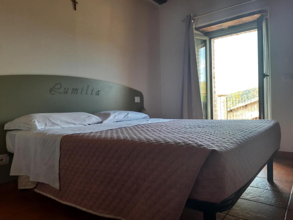 Agriturismo Antica Corte Montatteglia Camera foto