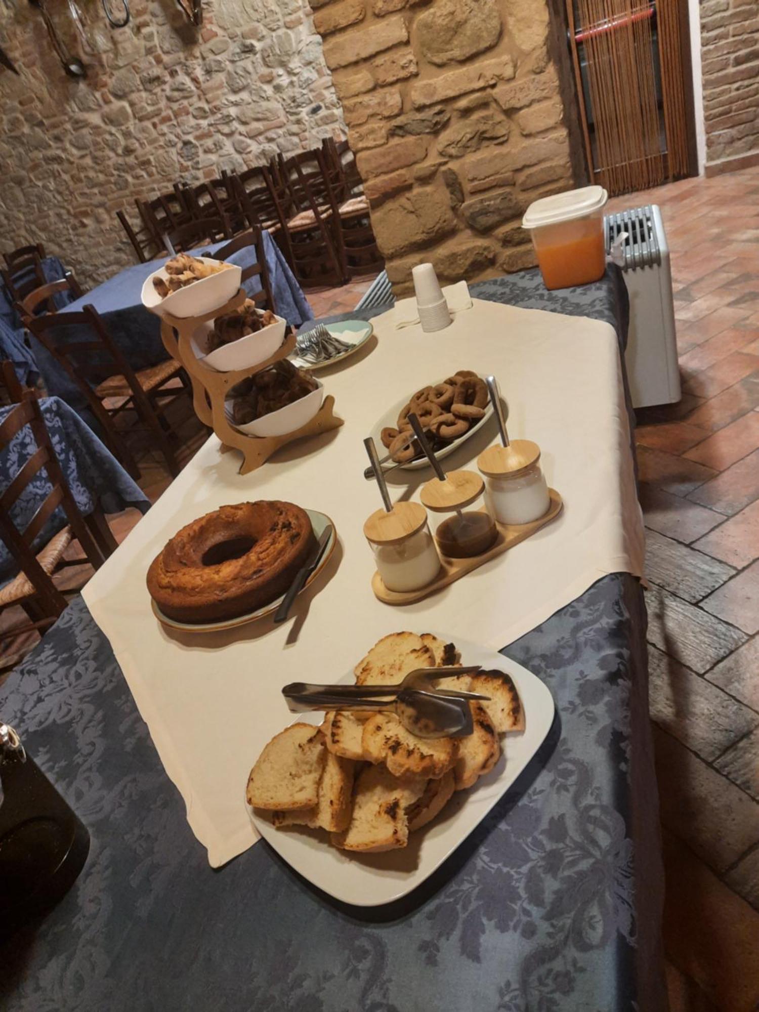 Agriturismo Antica Corte Montatteglia Esterno foto